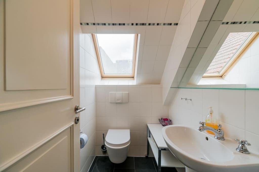 Ruhige Dachwohnung Mit Terrasse Berlin Mitte - Spacious Modern Rooftop Loft In Berlin Mitte Kültér fotó